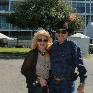 Meet your Posher, Bobbie